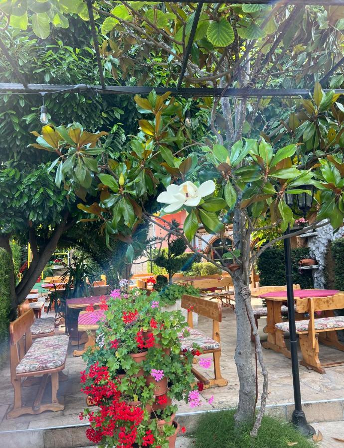 Hotel Jambo โกลเดน แซนส์ ภายนอก รูปภาพ