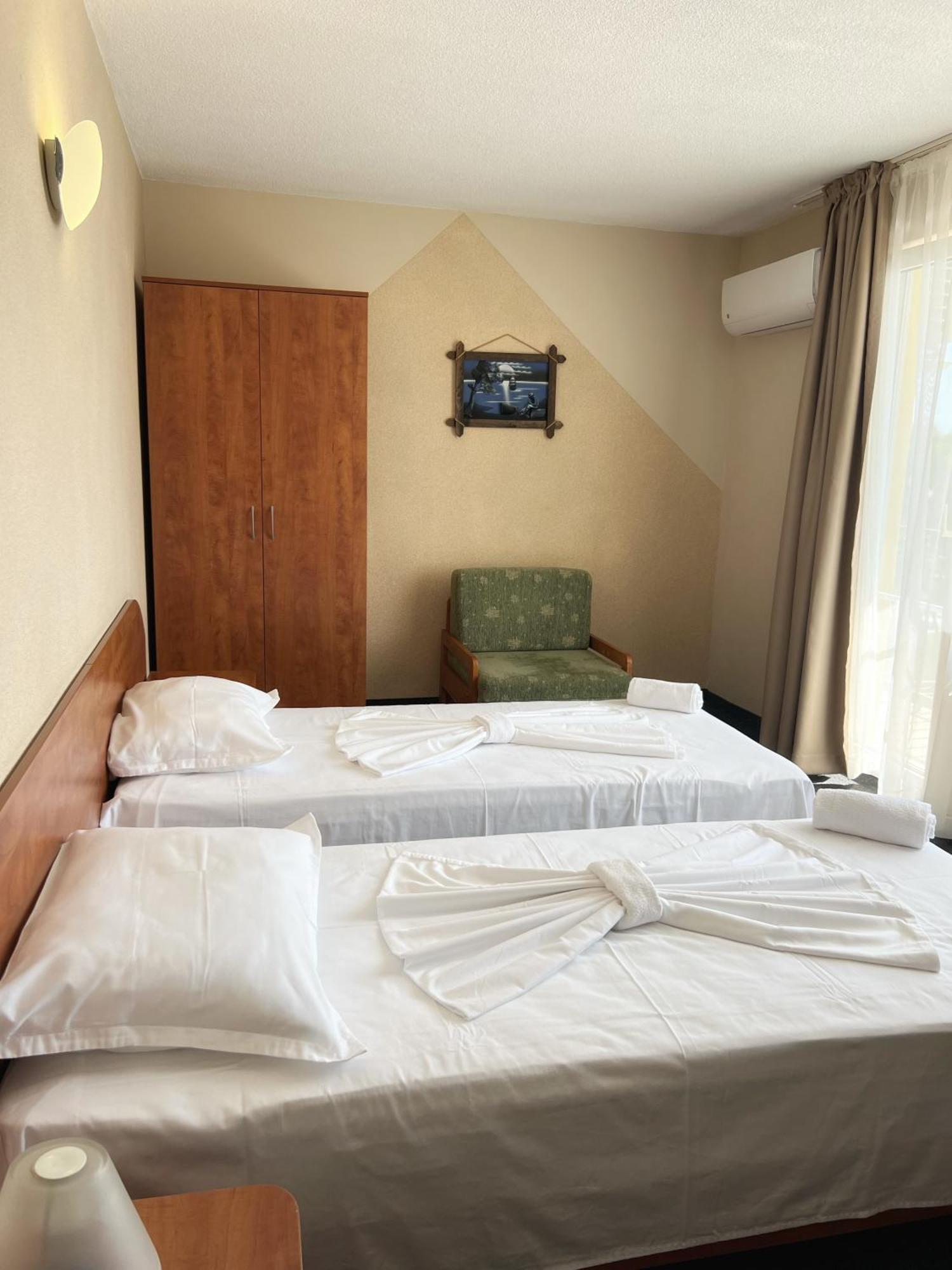 Hotel Jambo โกลเดน แซนส์ ภายนอก รูปภาพ
